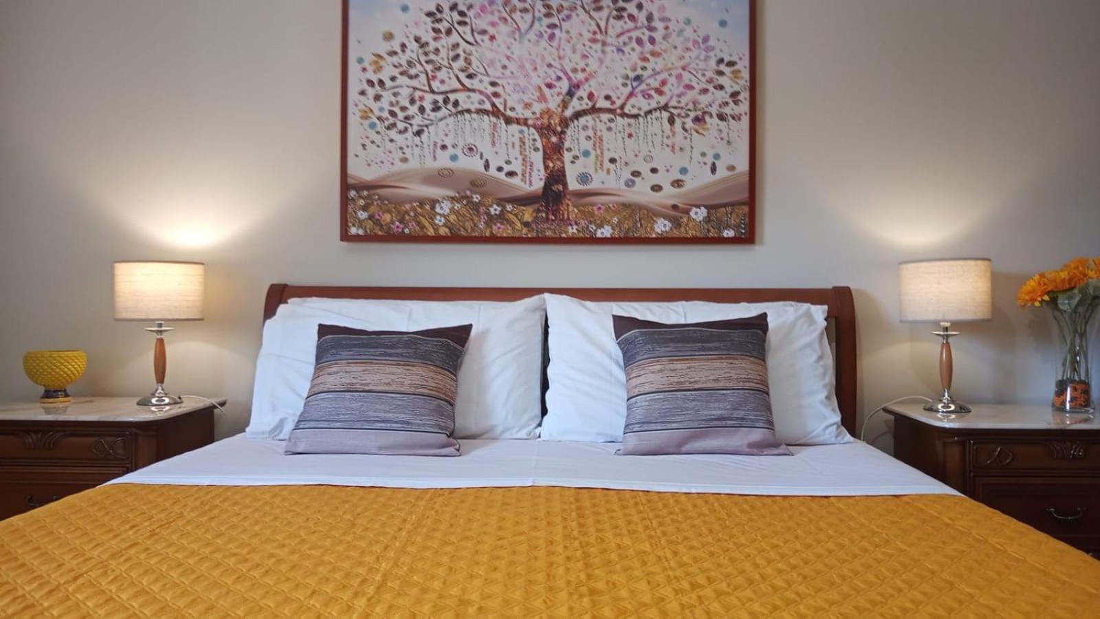 Lorenzo Guest Suite With Free Private Parking-- Cantieri Culturali Palermo Exterior foto